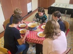 gulas 215